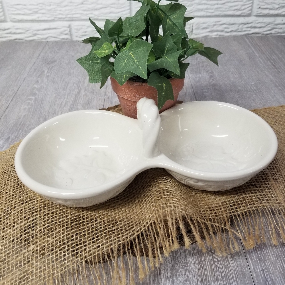 Stoneware Basket Weave Dish